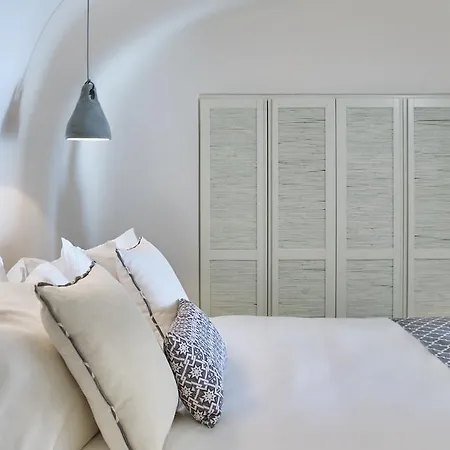 别墅 罗利阿纳斯塔西娅别墅 *