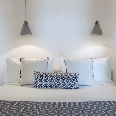 罗利阿纳斯塔西娅别墅 *