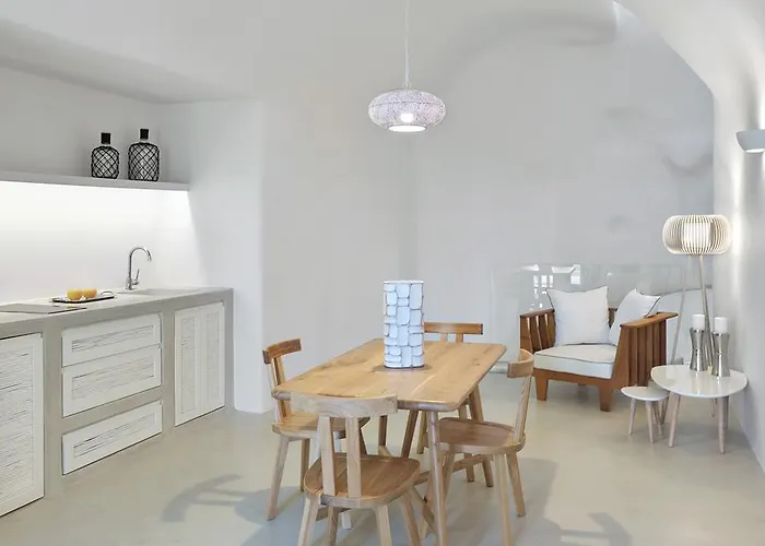 Ioli Anastasia Фиростефани