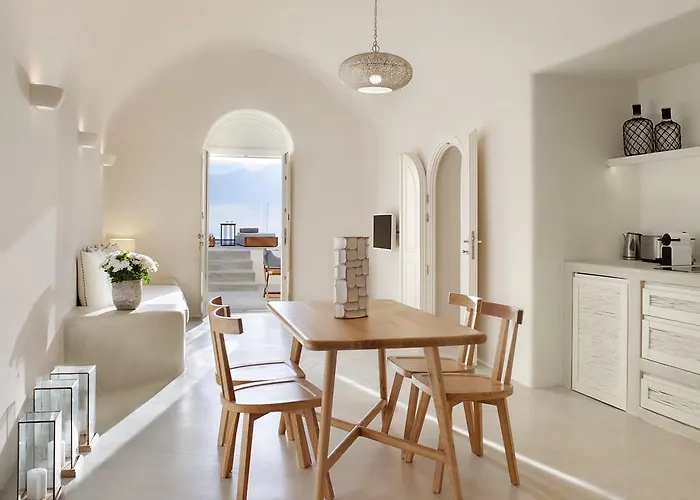 Ioli Anastasia Фиростефани